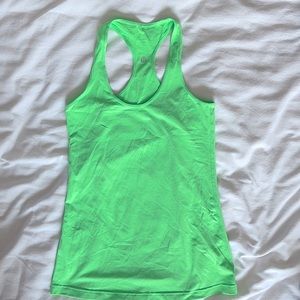 Lulu cool racerback tank excellent condition size8